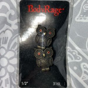 Spencer’s vintage owl gauges!